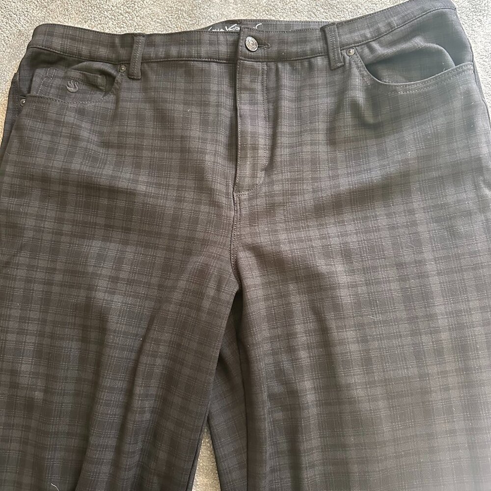 Gloria Vanderbuilt plaid pant